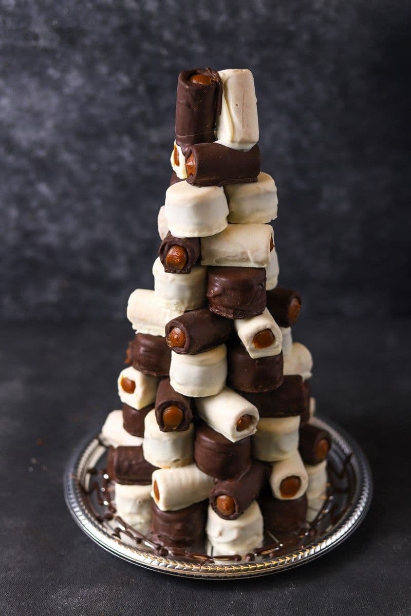 Torre cubanitos y alfajorcitos